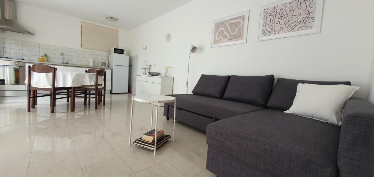 Apartment Brgacelj Kali Esterno foto
