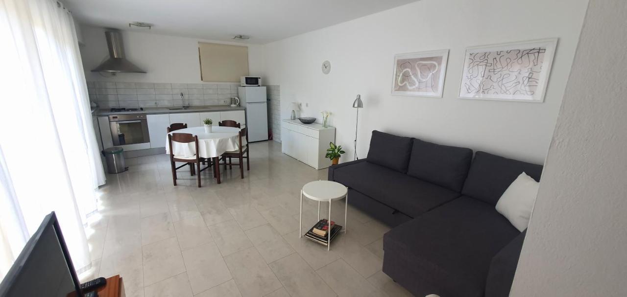 Apartment Brgacelj Kali Esterno foto